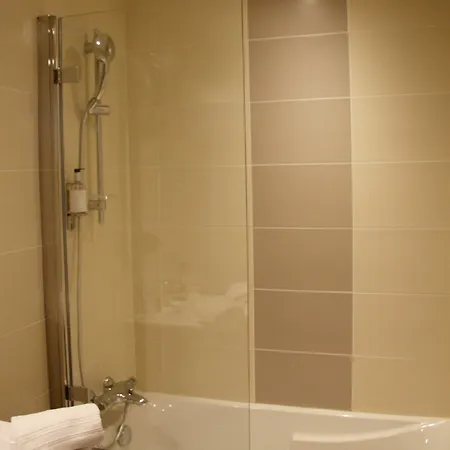 Le Concorde Hotell 3*